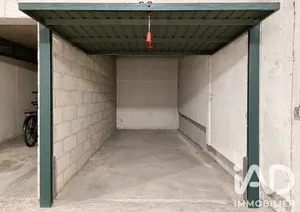 Garage à Paris (75020)