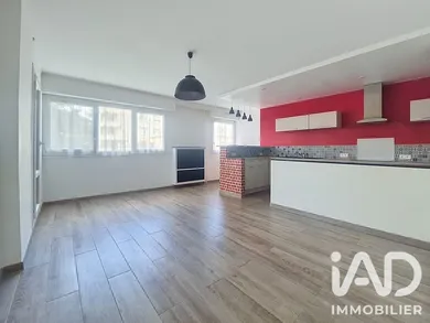Apartment in Le Plessis-Bouchard (95130)