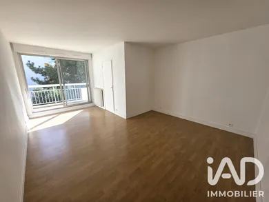 Studio à Paris (75012)