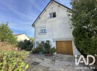 Maison traditionnelle à Saint-Clément (89100)