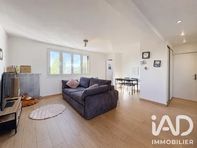Appartement à Les Clayes-sous-Bois (78340)