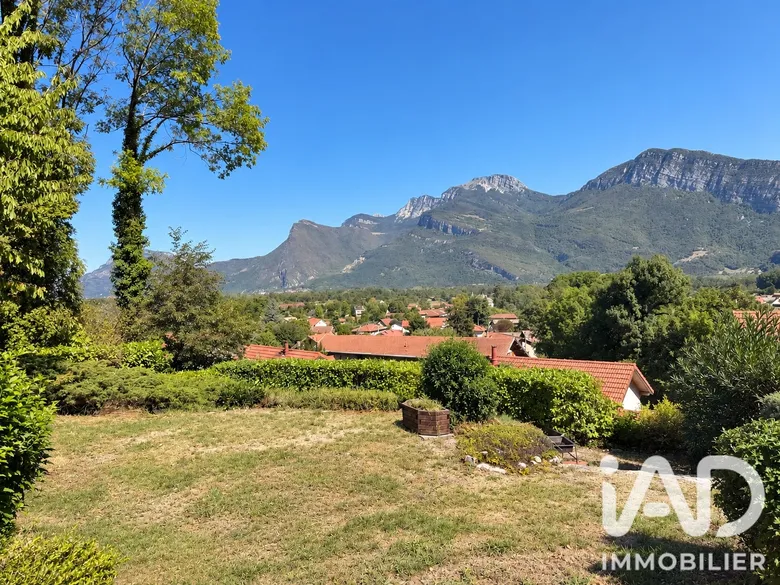 Maison 4 pièces 90 m² · à Noyarey · 90 m² · 300 000 €