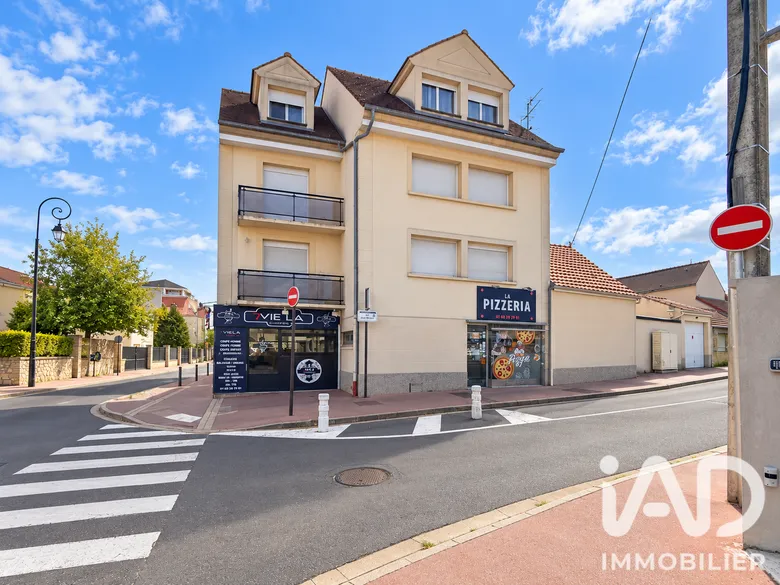 Immeuble 3 pièces 280 m² · à Combs-la-Ville · 280 m² · 780 000 €