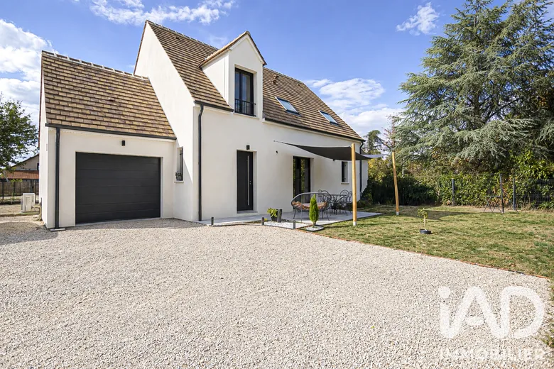 Maison 4 pièces 126 m² · à Ménestreau-en-Villette · 126 m² · 369 900 €