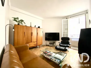 Studio à Paris (75015)
