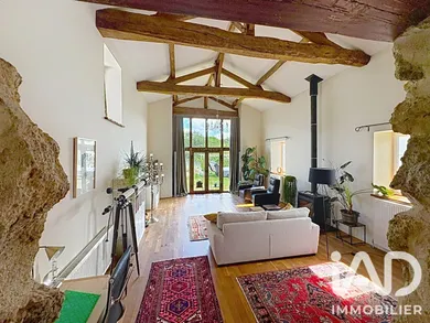 Maison de campagne à Moncoutant (79240)