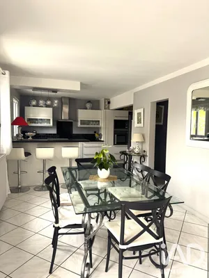 Maison traditionnelle à Montsoult (95560)