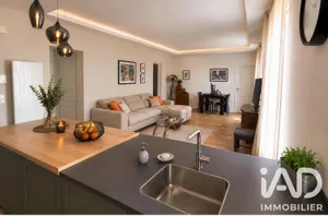 Apartment in Saint-Maur-des-Fossés (94210)