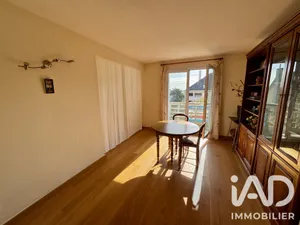 Apartment in Palaiseau (91120)