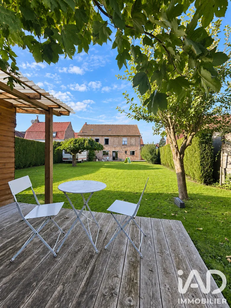 Maison 7 pièces 211 m² · à Saint-Sylvestre-Cappel · 211 m² · 329 000 €
