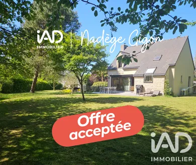 Maison traditionnelle à Pleudihen-sur-Rance (22690)