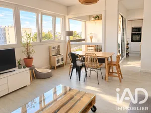 Apartment in Le Bouscat (33110)