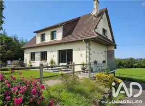 Maison à LA LUCERNE D'OUTREMER (50320)