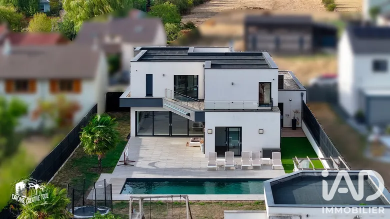 Maison 10 pièces 286 m² · à Chailly-lès-Ennery · 286 m² · 849 000 €
