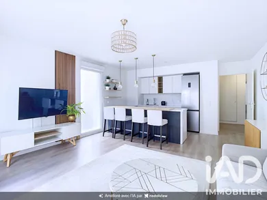 Appartement à Noisy-le-Grand (93160)