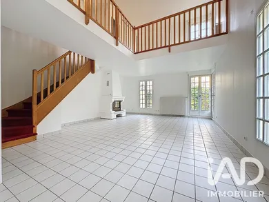 Maison à Saint-Rémy-lès-Chevreuse (78470)