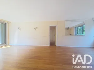 Apartment in Marly-le-Roi (78160)