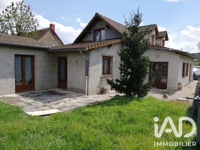Maison de campagne à Saint-Loup-Géanges (71350)
