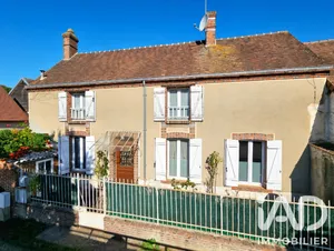 House in Pierres (28130)