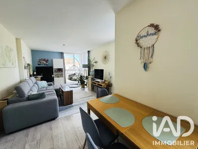 Apartment in Élancourt (78990)