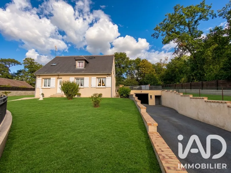 Maison 6 pièces 123 m² · à Luzillé · 123 m² · 259 000 €