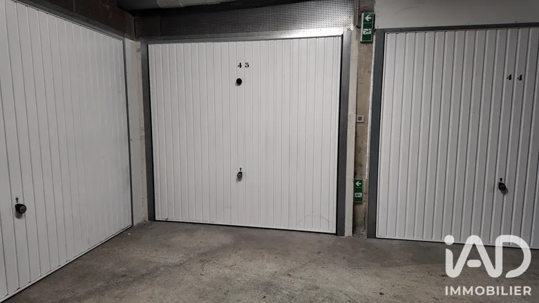 Parking 23 m² · à Montpellier · 23 m² · 33 000 €
