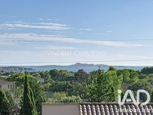 Appartement à Sanary-sur-Mer (83110)