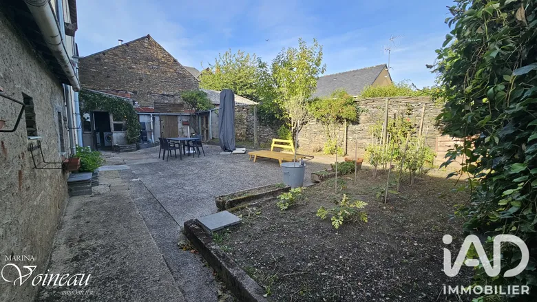 Maison 7 pièces 167 m² · à Abbaretz · 166,5 m² · 265 000 €
