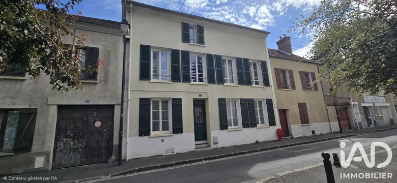 Maison 7 pièces 181 m² · à Avon · 181 m² · 625 000 €