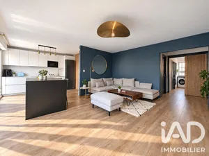 Apartment in Reims (51100)