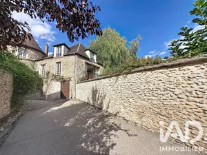 Demeure à Montfort-l'Amaury (78490)