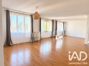 Appartement à Enghien-les-Bains (95880)