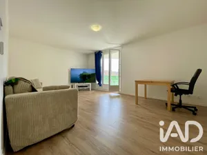 Apartment in Évry (91000)