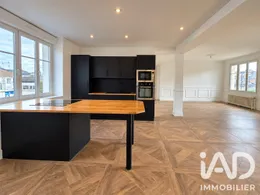 Appartement à Charleville-Mézières (08000)