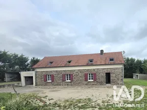 Maison de campagne à Saint-Amand (50160)
