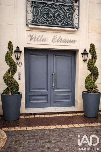 Apartment in Le Plessis-Robinson (92350)