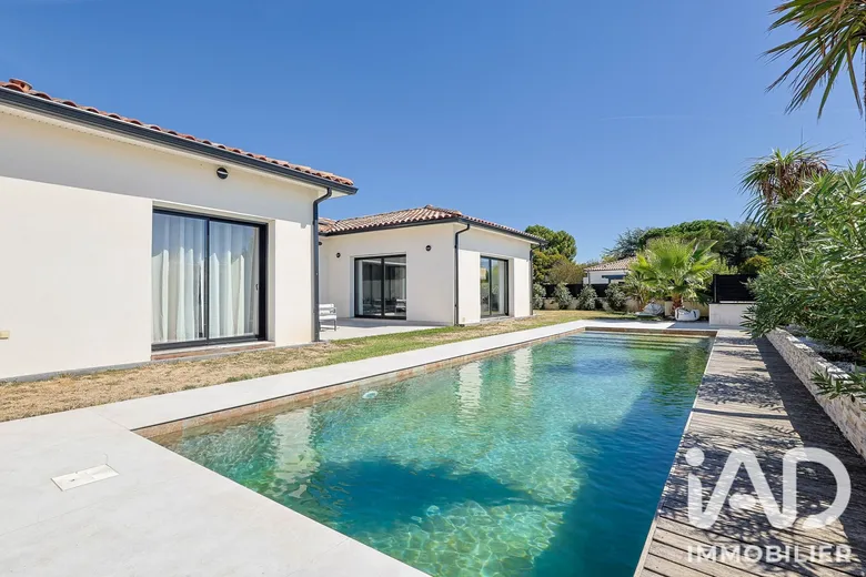 Maison 7 pièces 200 m² · à Labarthe-sur-Lèze · 200 m² · 594 000 €