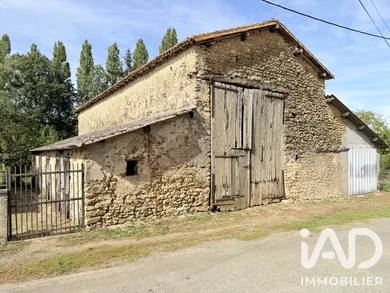 Maison de village à La Ferrière-en-Parthenay (79390)