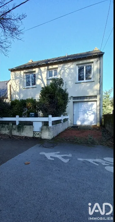 Townhouse in Saint-Nazaire (44600)