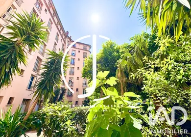 Appartement à Toulon (83000)