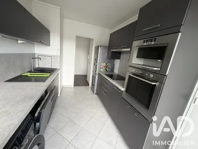 Appartement à Saint-Fargeau-Ponthierry (77310)