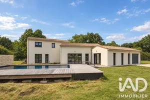 Maison à Mérignac (33700)