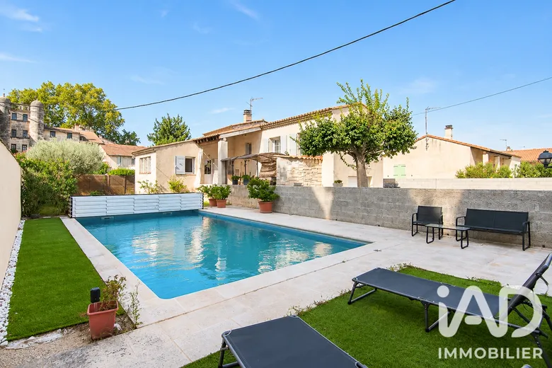 Maison 5 pièces 123 m² · à Tarascon · 123 m² · 378 000 €