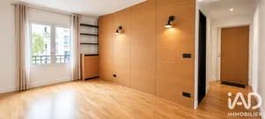 Apartment in Courbevoie (92400)