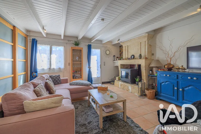 Maison 6 pièces 105 m² · à Sablons · 105 m² · 190 000 €