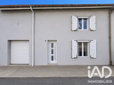 Maison de village à Vittoncourt (57580)