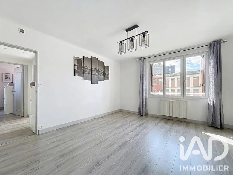 Appartement 3 pièces 54 m² · à Rueil-Malmaison · 54,3 m² · 249 000 €