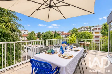 Appartement à Saint-Cloud (92210)