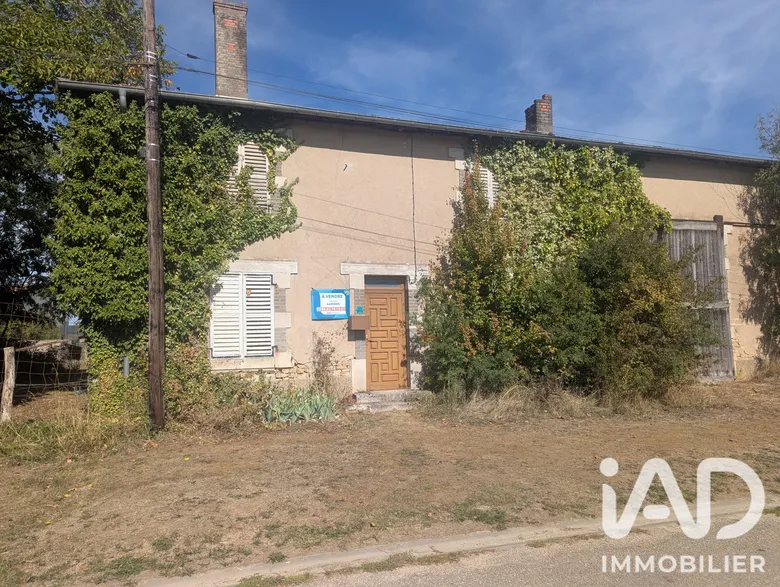 Maison 4 pièces 122 m² · à Xivray-Et-Marvoisin · 122 m² · 65 000 €
