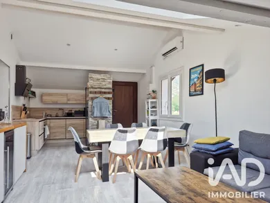Appartement à Saint-Jeoire-Prieuré (73190)
